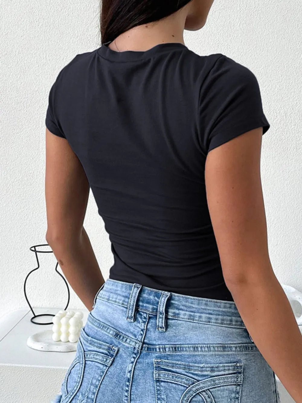 Devine Star Round Neck Short Sleeve T-Shirt - MDX Global Store