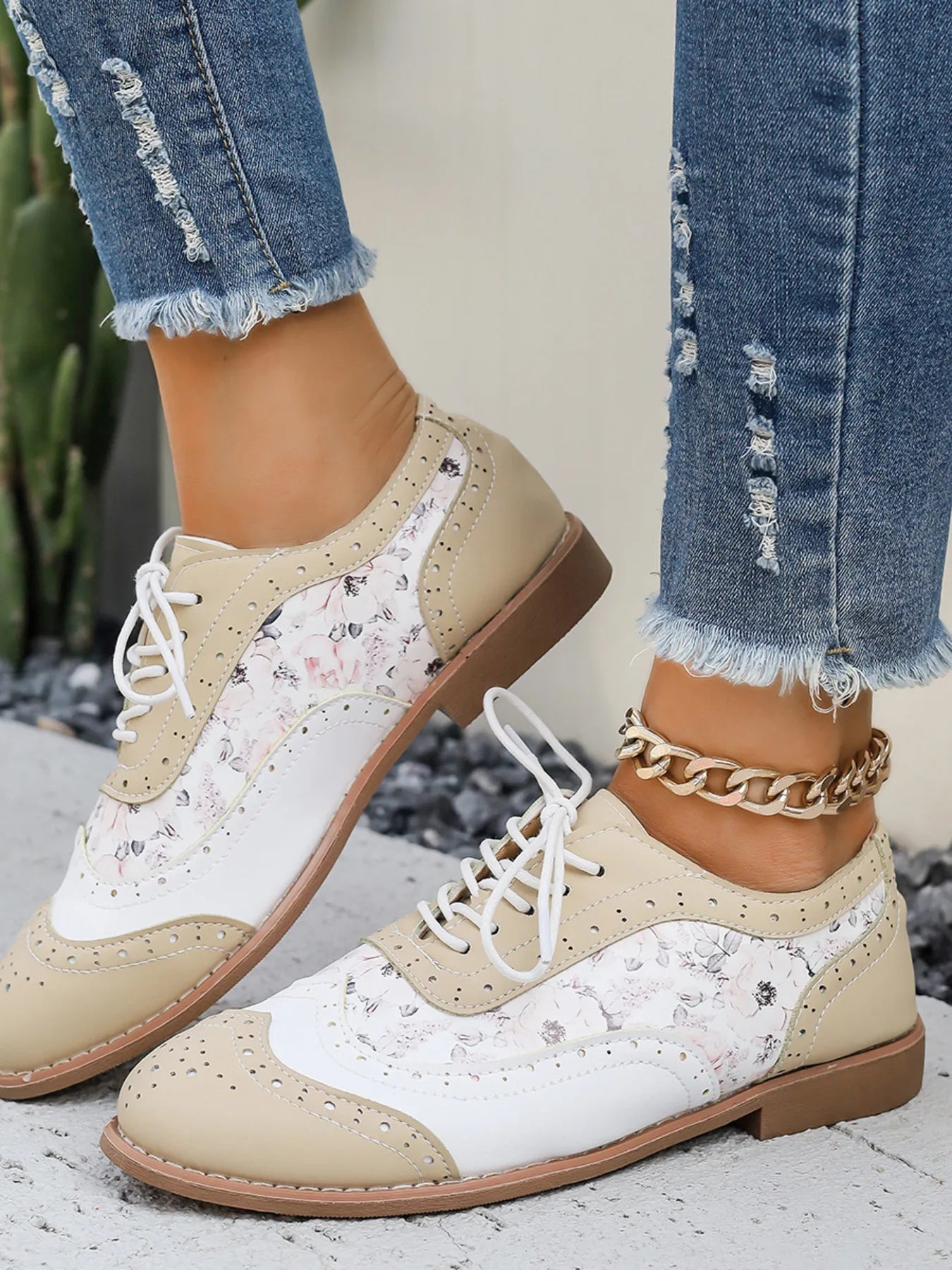Lace - Up Detail Round Toe Sneakers - MDX Global Store