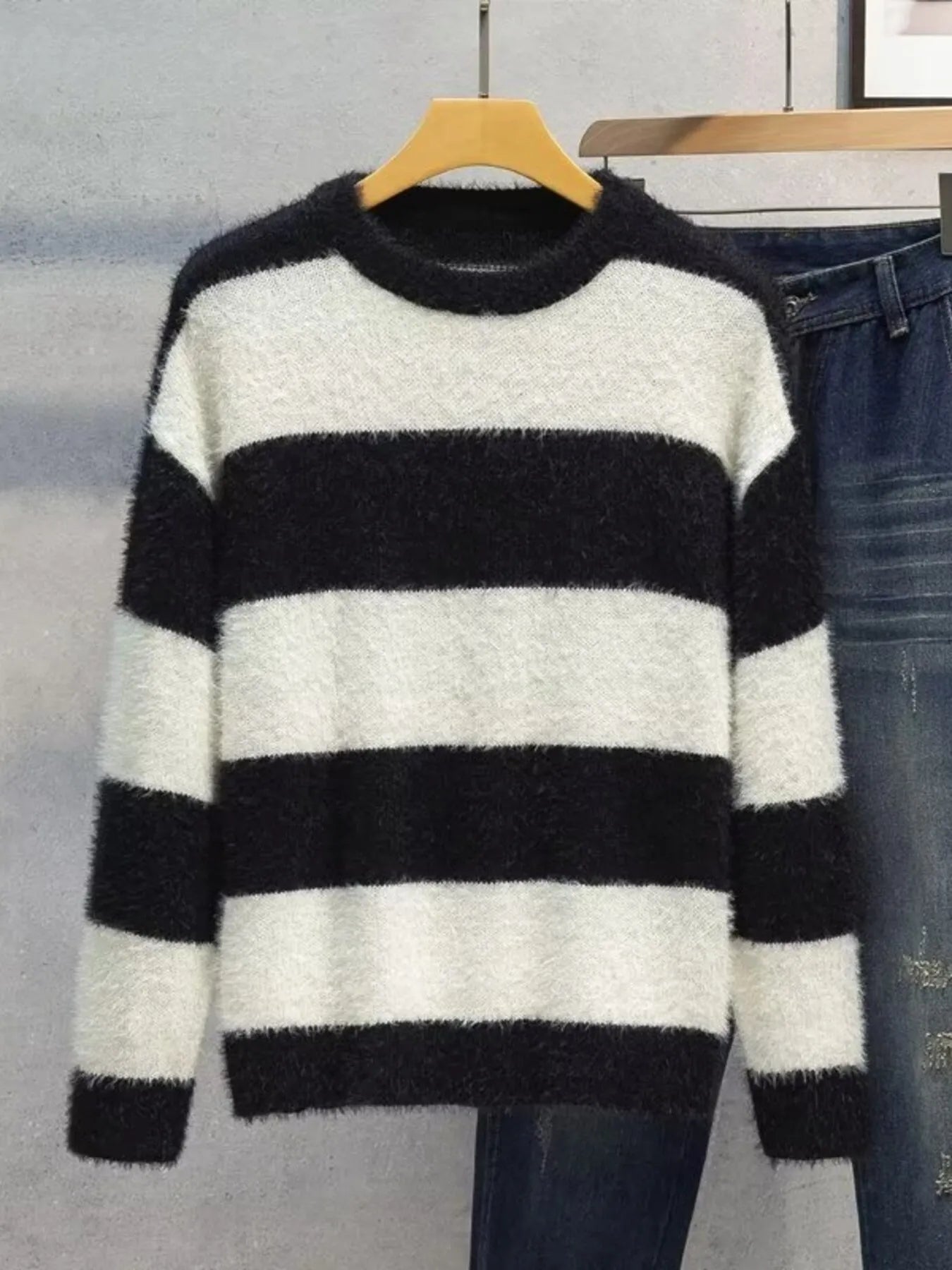 Men's Plus Size Striped Fuzzy Knit Pullover Sweater - MDX Global Store