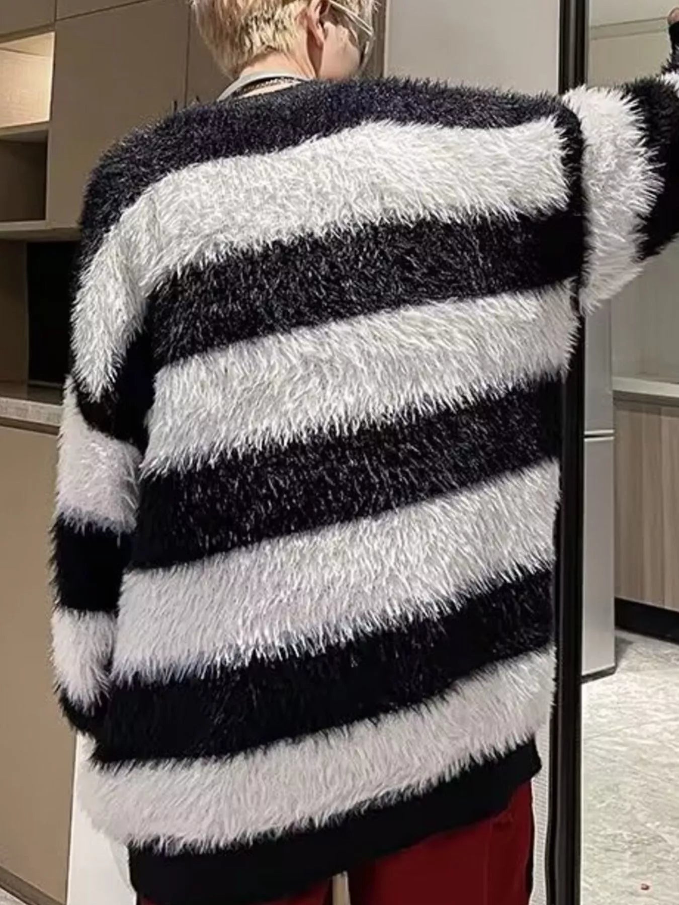 Men's Striped Fuzzy Knit Pullover Sweater - MDX Global Store