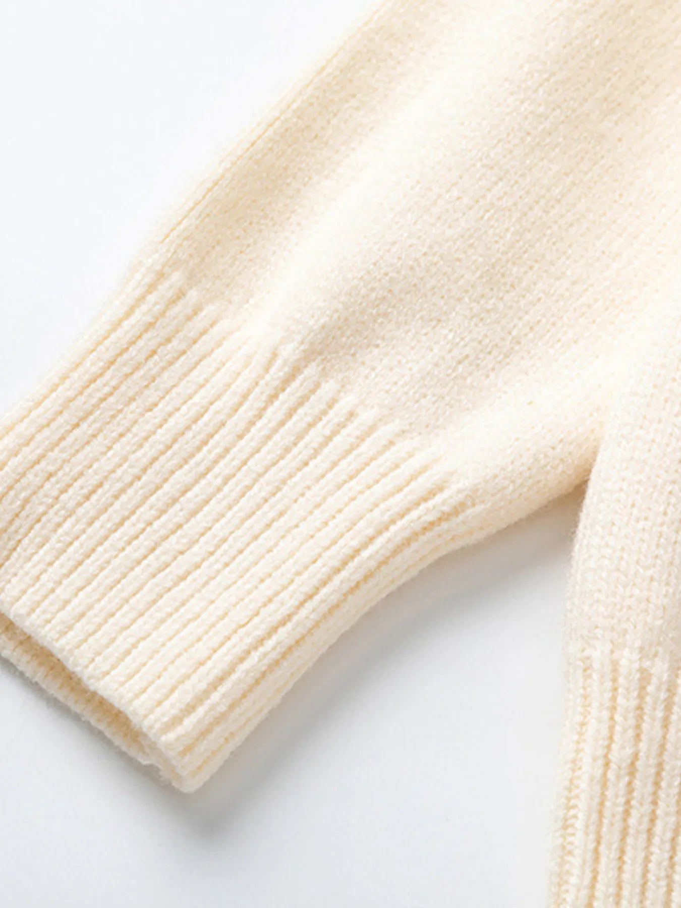 Plus Size Christmas Reindeer Long Sleeve Sweater - MDX Global Store